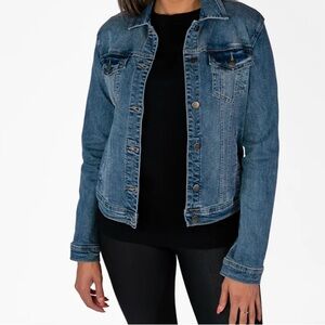 Amalia Talli Hollis Jean Jacket size Medium only worn three times!
